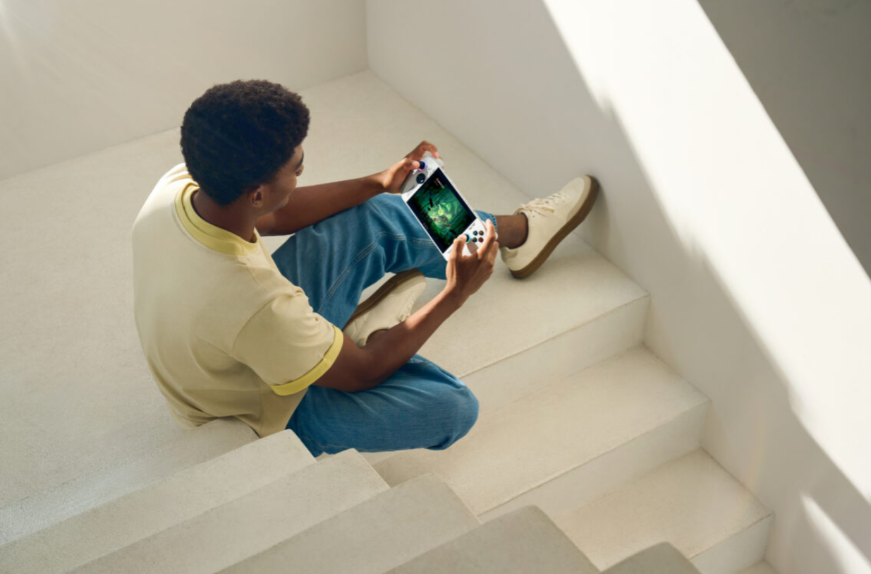 ROG Xbox Ally y Ally X consola portátil gamer compatible con Xbox Game Pass y Windows 11